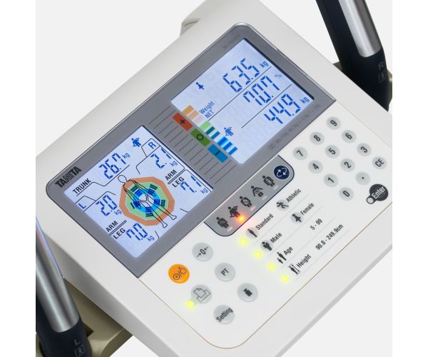 Impédancemètre MC 780 MA P avec colonne TANITA